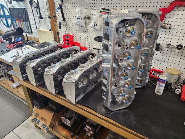Yamaha outboard Cylinder Head