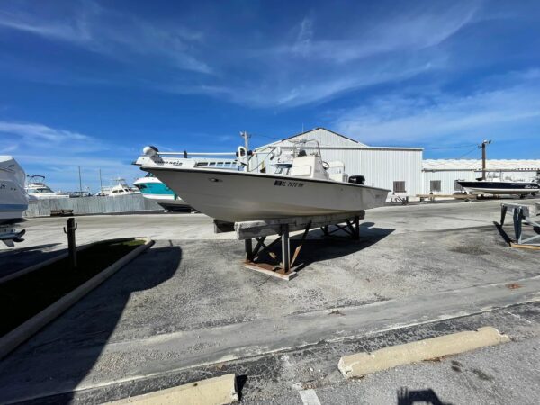2003 Pathfinder 2200V boats
